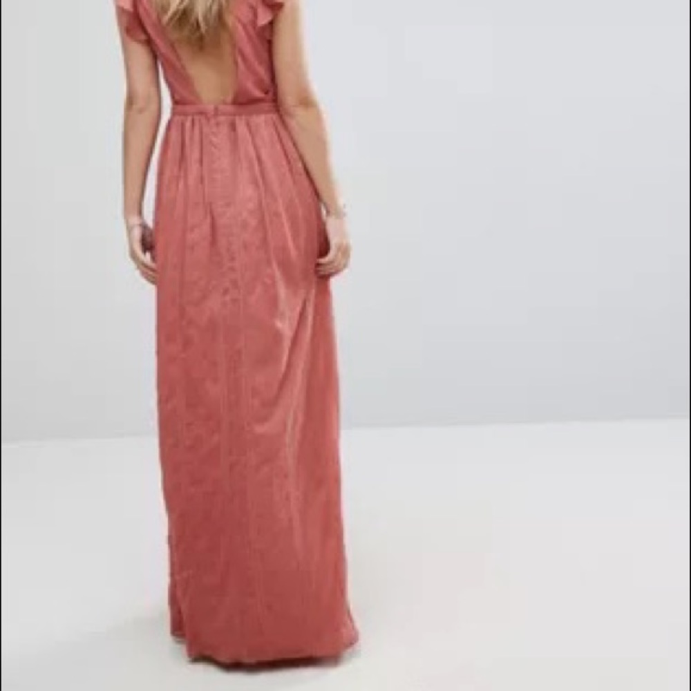 The Jetset Diaries Deep V Flutter Sleeve Dress - image 5